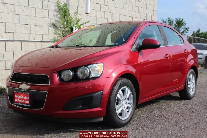2014 Chevrolet Sonic LT photo 1