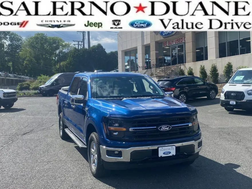 2025 Ford F-150 XLT photo 1