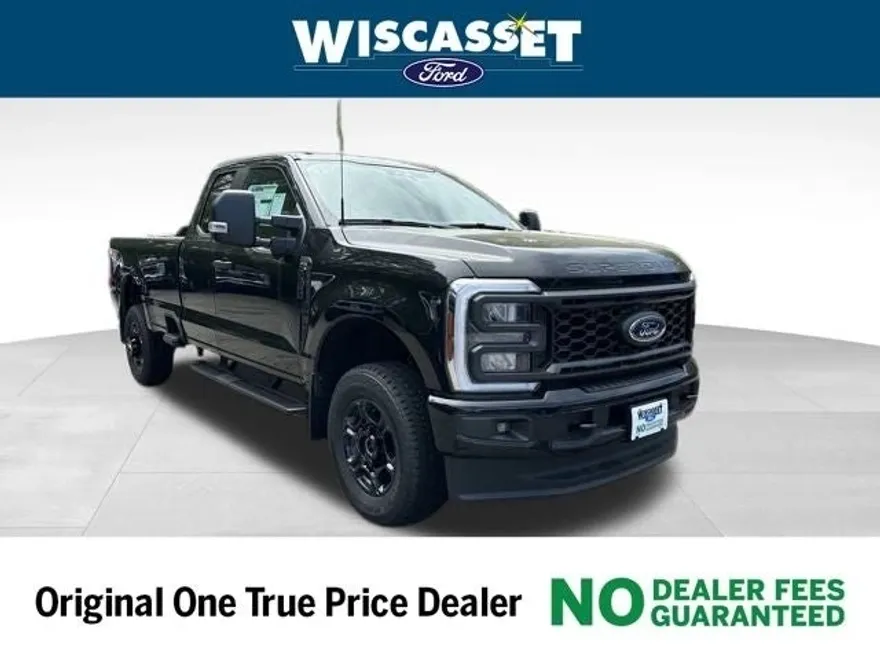 2025 Ford F-350 XL photo 1