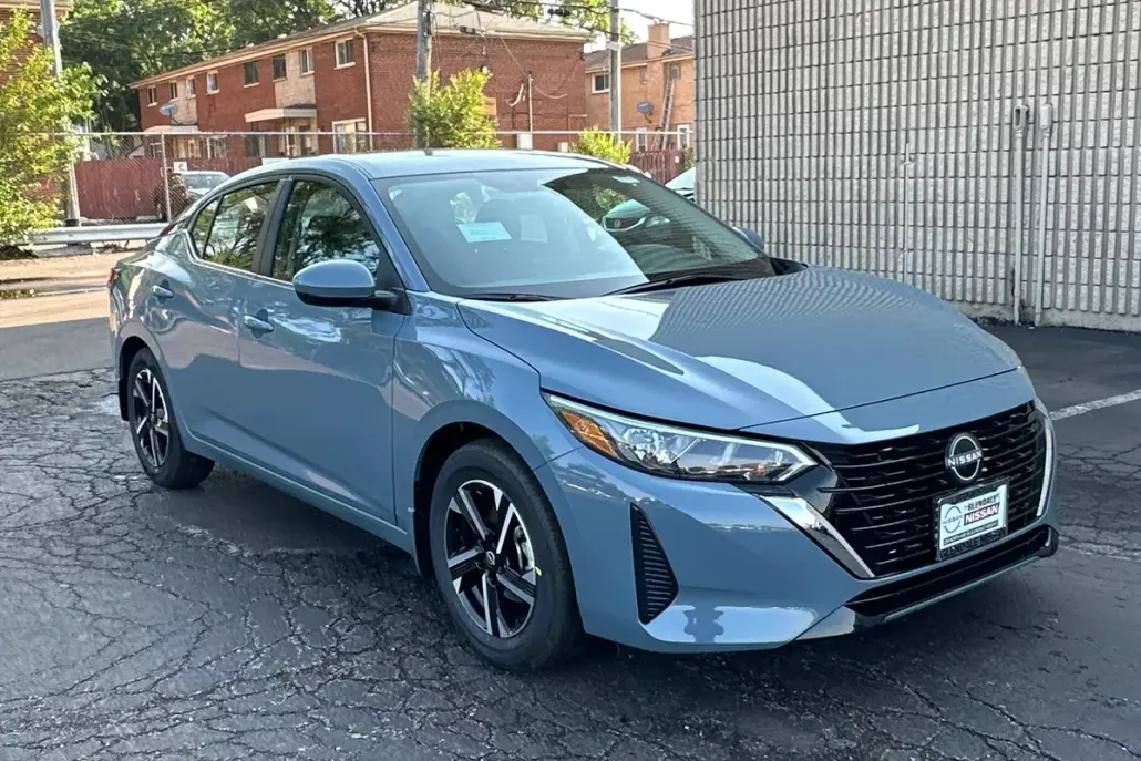 2025 Nissan Sentra SV photo 1
