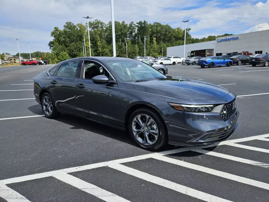 2023 Honda Accord Hybrid EX-L photo 1