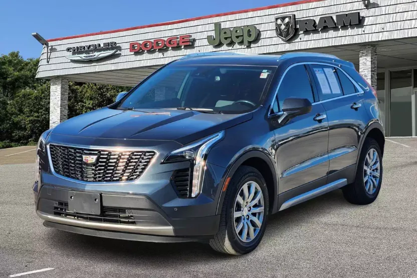 2020 Cadillac XT4 Premium Luxury photo 1