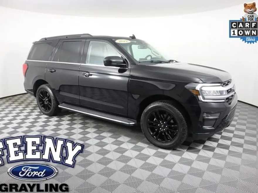 2022 Ford Expedition XLT photo 1