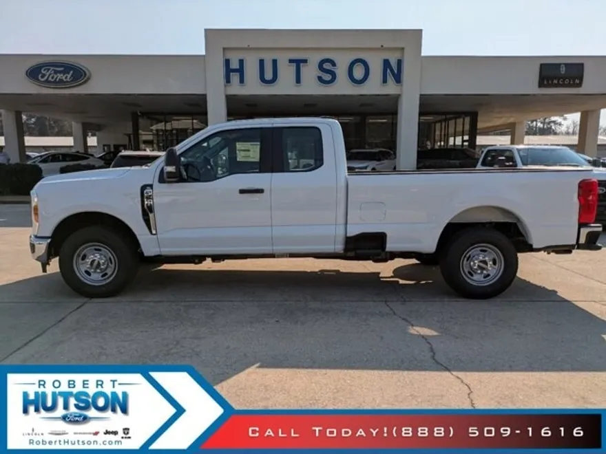 2025 Ford F-250 XL photo 1