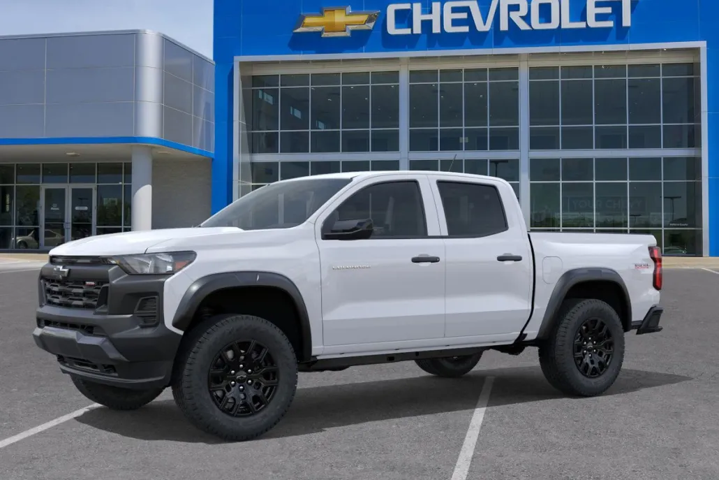 2026 Chevrolet Colorado Trail Boss photo 1