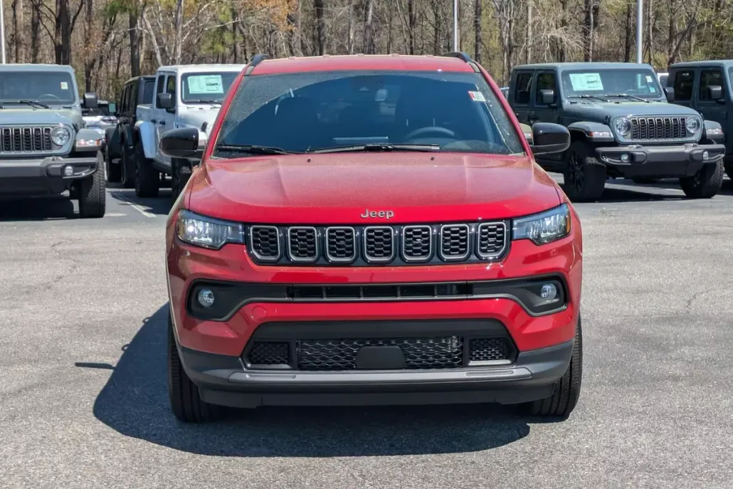 2025 Jeep Compass Latitude Altitude Special Edition photo 1