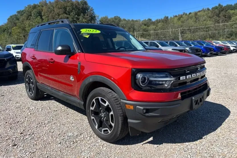 2022 Ford Bronco Sport Outer Banks photo 1