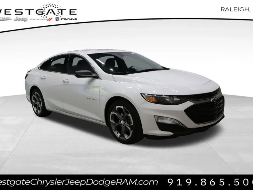 2019 Chevrolet Malibu RS photo 1