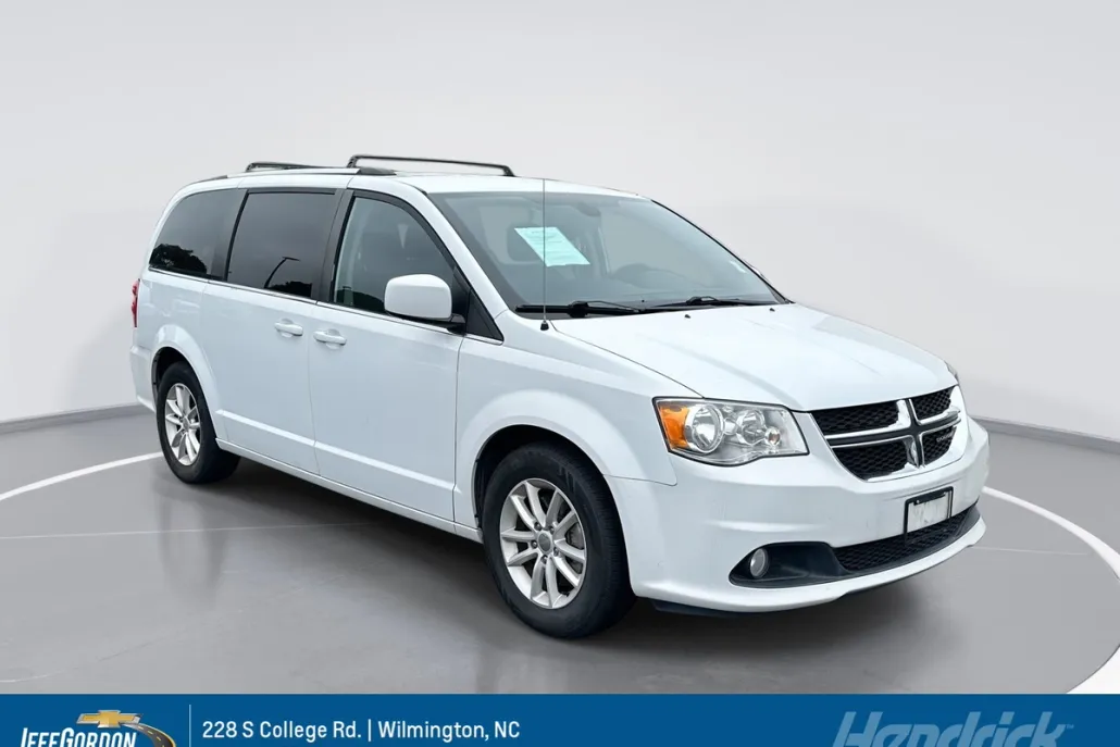 2018 Dodge Grand Caravan SXT photo 1