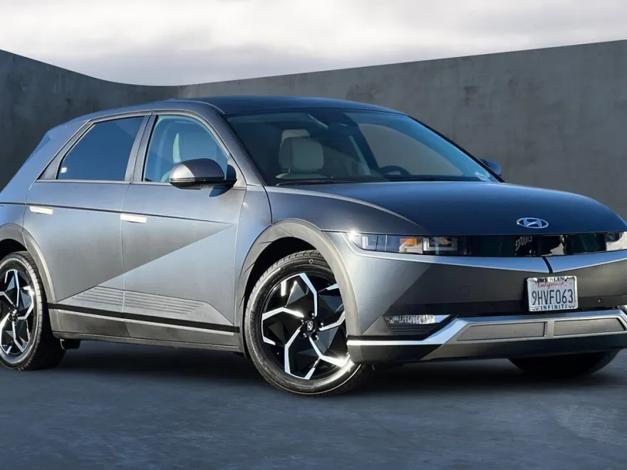 2023 Hyundai Ioniq 5 SEL photo 1