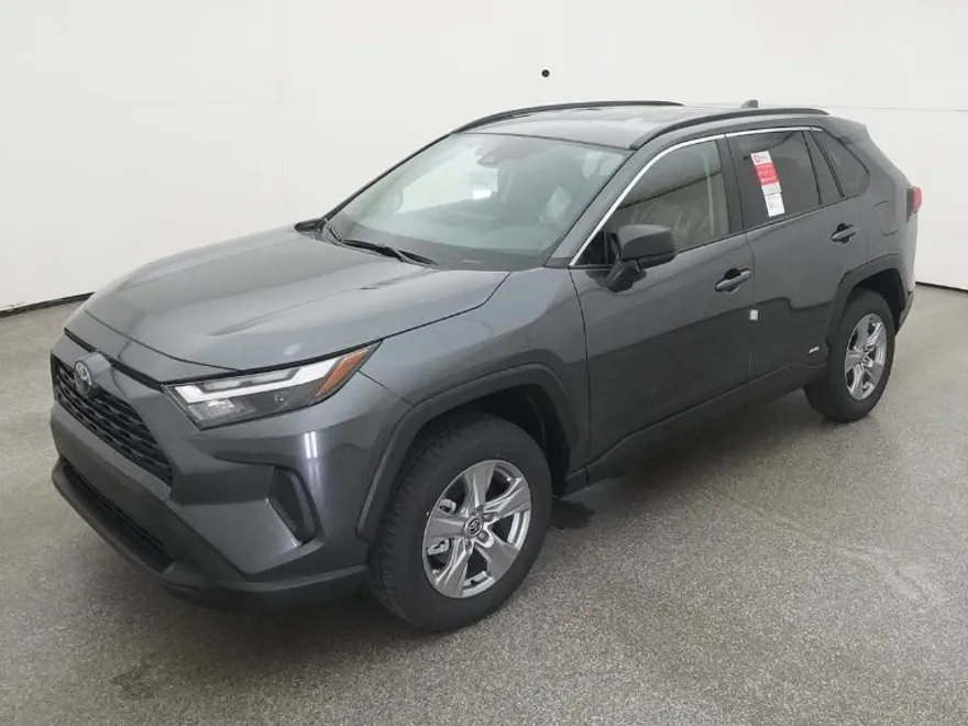 2025 Toyota RAV4 Hybrid LE photo 1