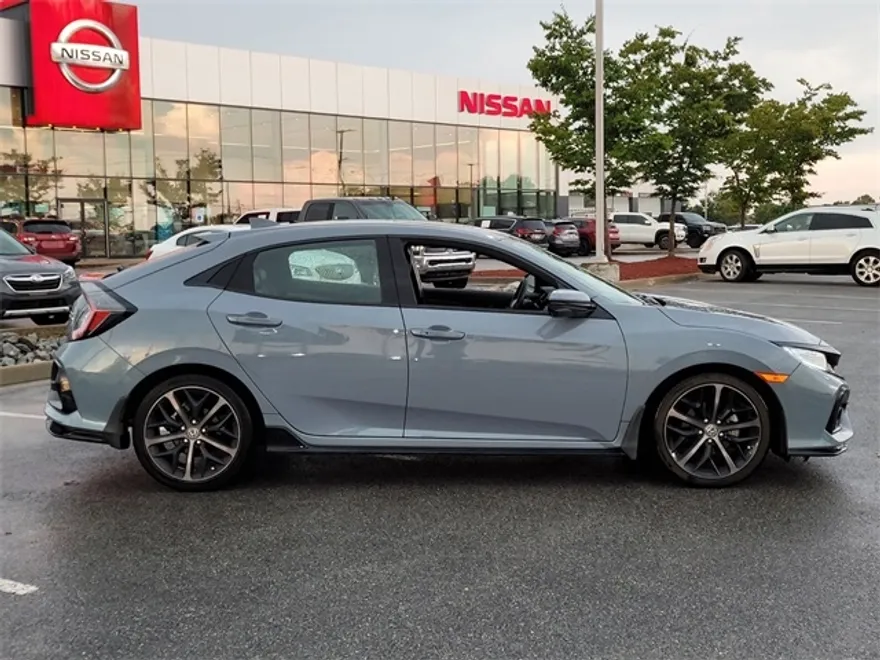 2021 Honda Civic Hatchback Sport Touring photo 1