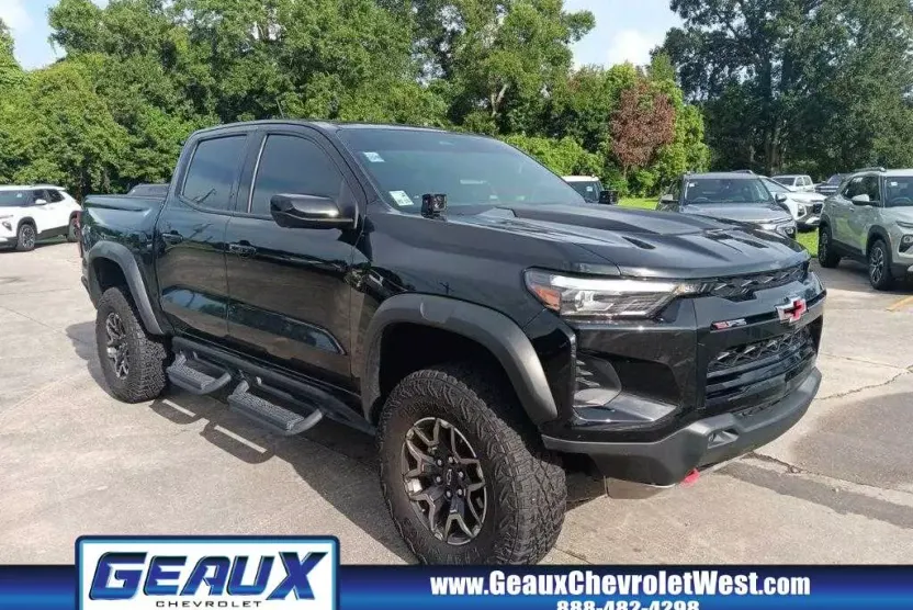 2024 Chevrolet Colorado ZR2 photo 1