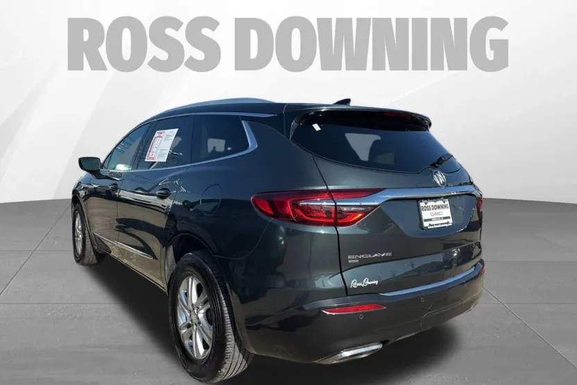 2021 Buick Enclave Essence photo 1