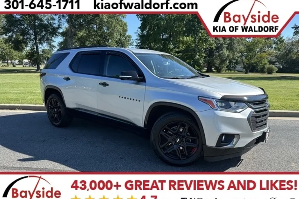 2020 Chevrolet Traverse Premier photo 1