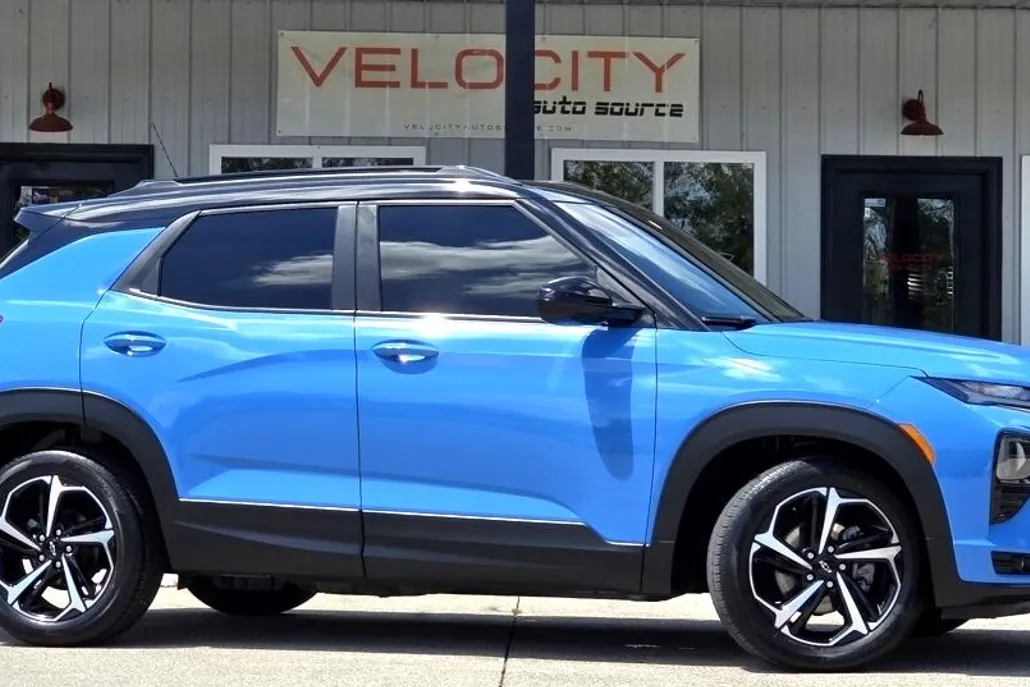 2023 Chevrolet Trailblazer RS photo 1
