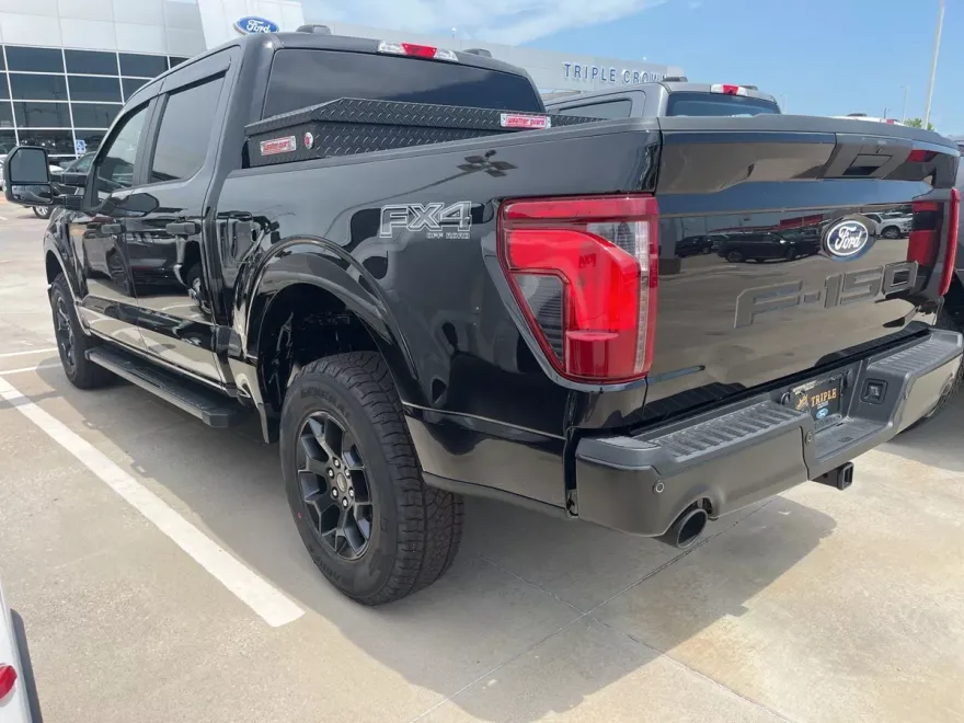 2025 Ford F-150 STX photo 1