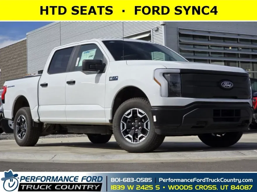 2024 Ford F-150 Lightning photo 1