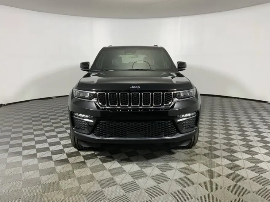 2024 Jeep Cherokee Limited 4xe photo 1