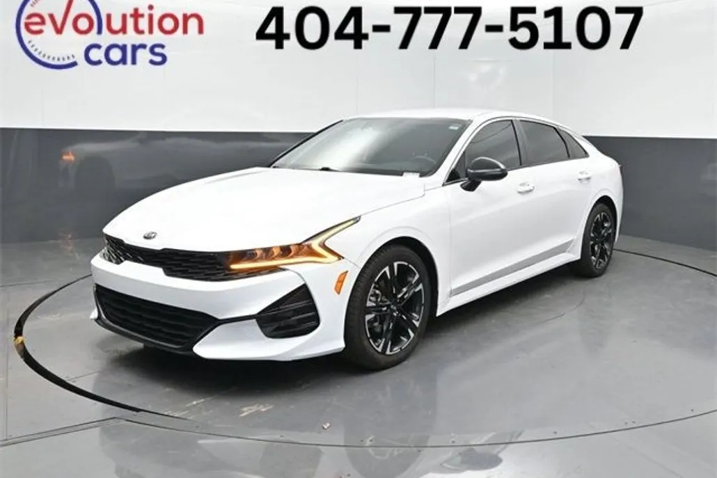 2021 Kia K5 GT-Line photo 1