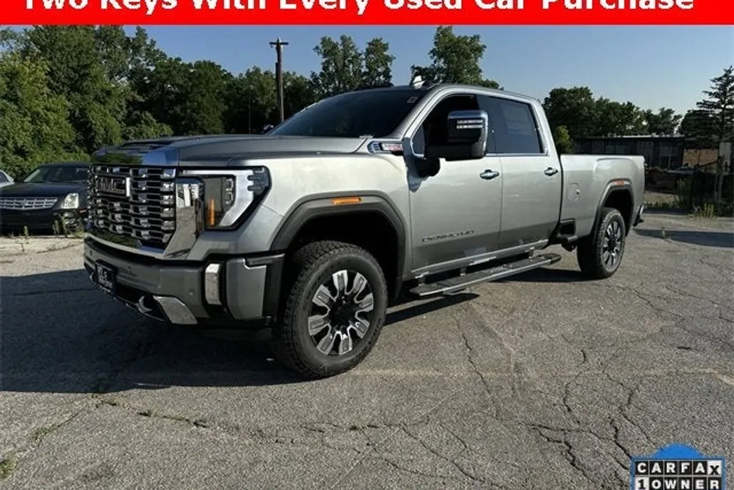 2024 Gmc Sierra 3500 HD Denali photo 1