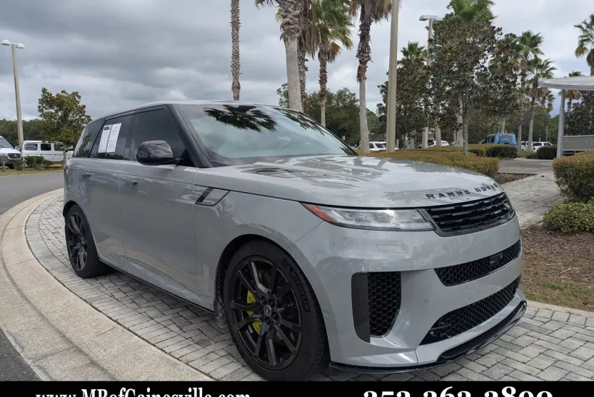 2025 Land Rover Range Rover Sport photo 1