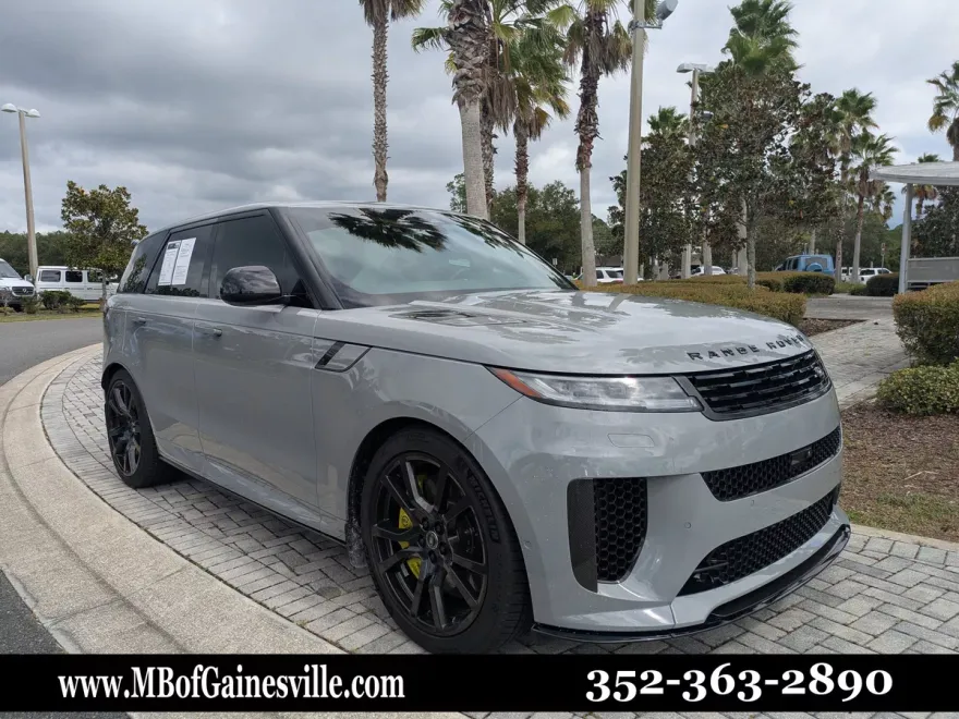 2025 Land Rover Range Rover Sport photo 1