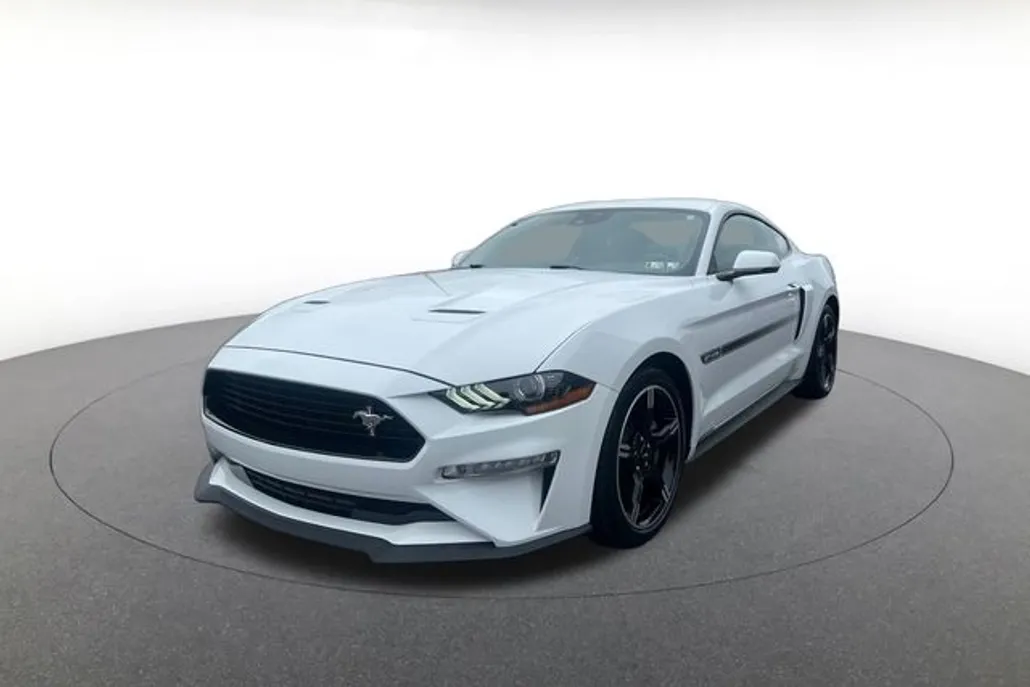 2021 Ford Mustang GT Premium photo 1