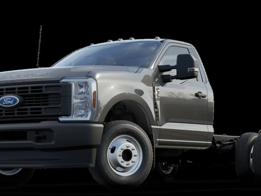 2025 Ford F-350 XL photo 1