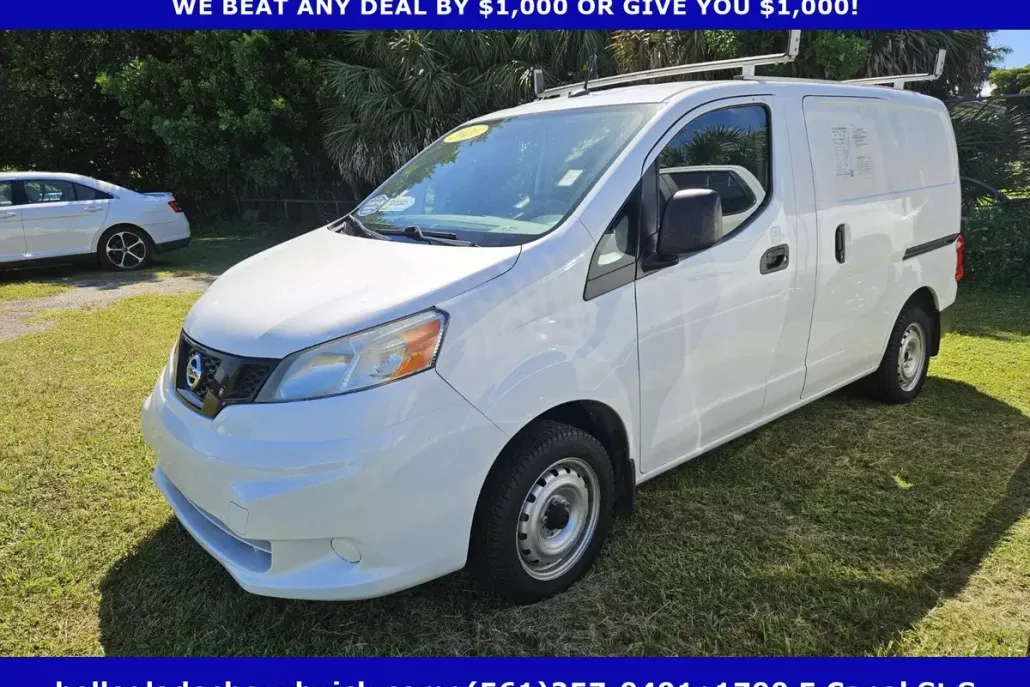 2021 Nissan NV200 S photo 1