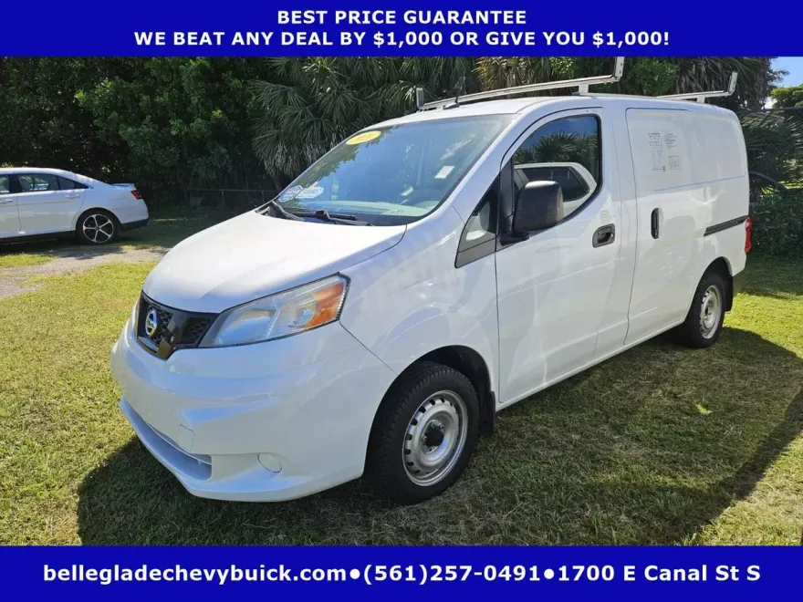 2021 Nissan NV200 S photo 1