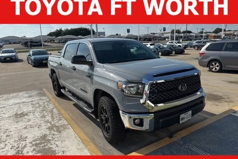 2021 Toyota Tundra SR5 CrewMax photo 1