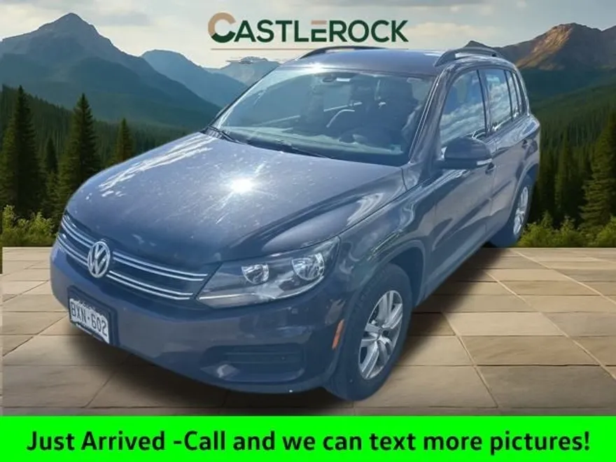 2016 Volkswagen Tiguan S photo 1