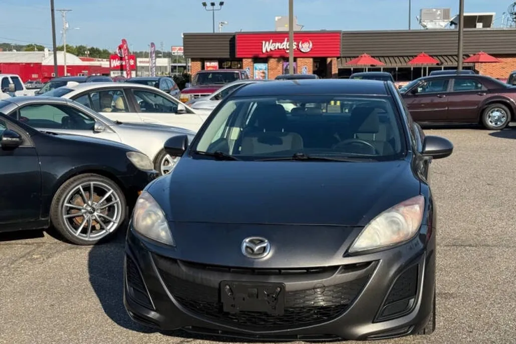 2010 Mazda Mazda3 Touring photo 1