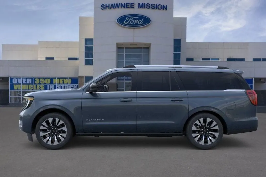 2025 Ford Expedition MAX Platinum photo 1