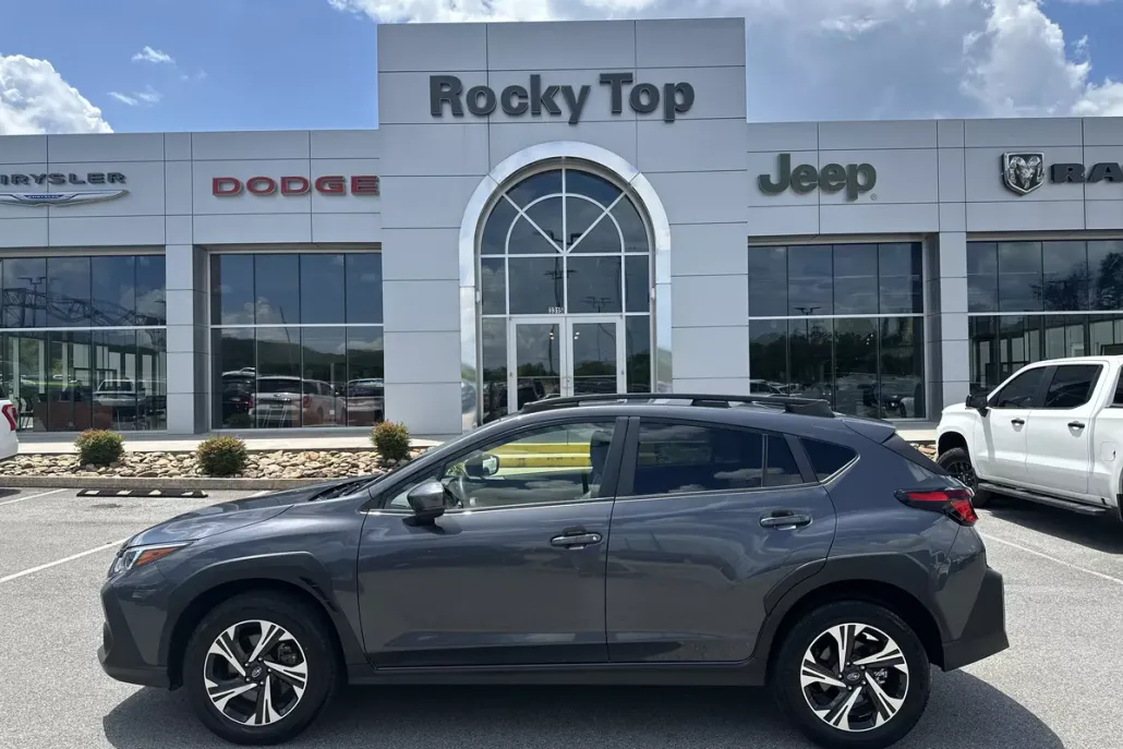 2024 Subaru Crosstrek Premium photo 1
