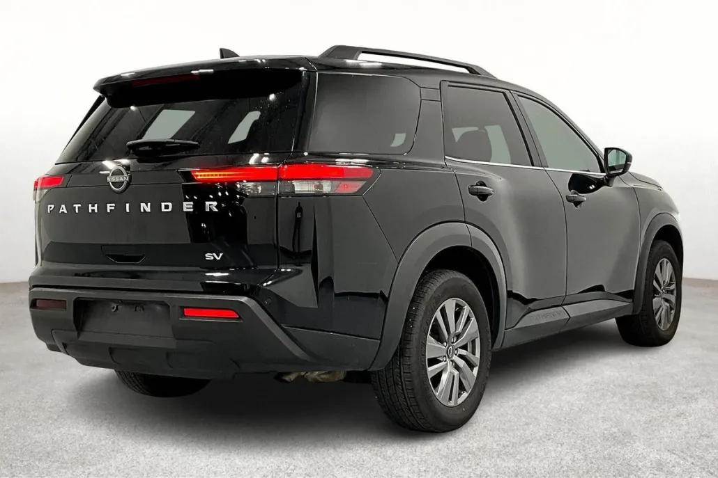 2024 Nissan Pathfinder SV photo 1