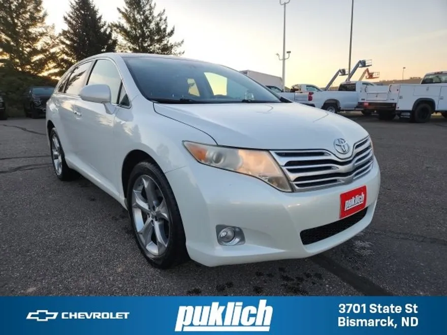 2010 Toyota Venza photo 1
