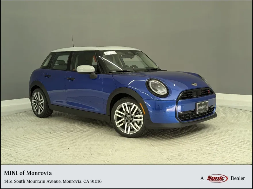 2025 Mini Cooper Signature photo 1