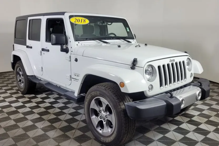 2018 Jeep Wrangler Unlimited Sahara photo 1