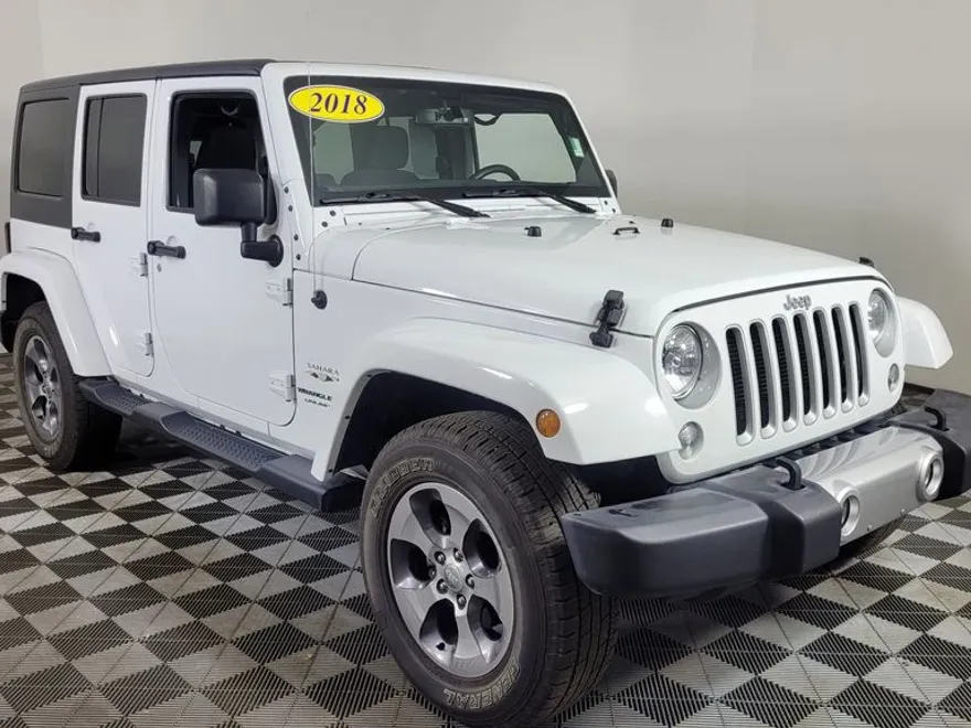 2018 Jeep Wrangler Unlimited Sahara photo 1