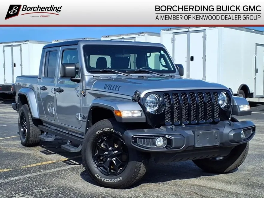 2021 Jeep Gladiator Willys Sport photo 1