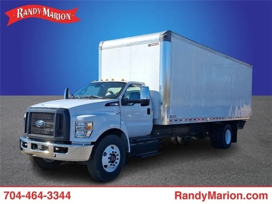 2023 Ford F-650 photo 1