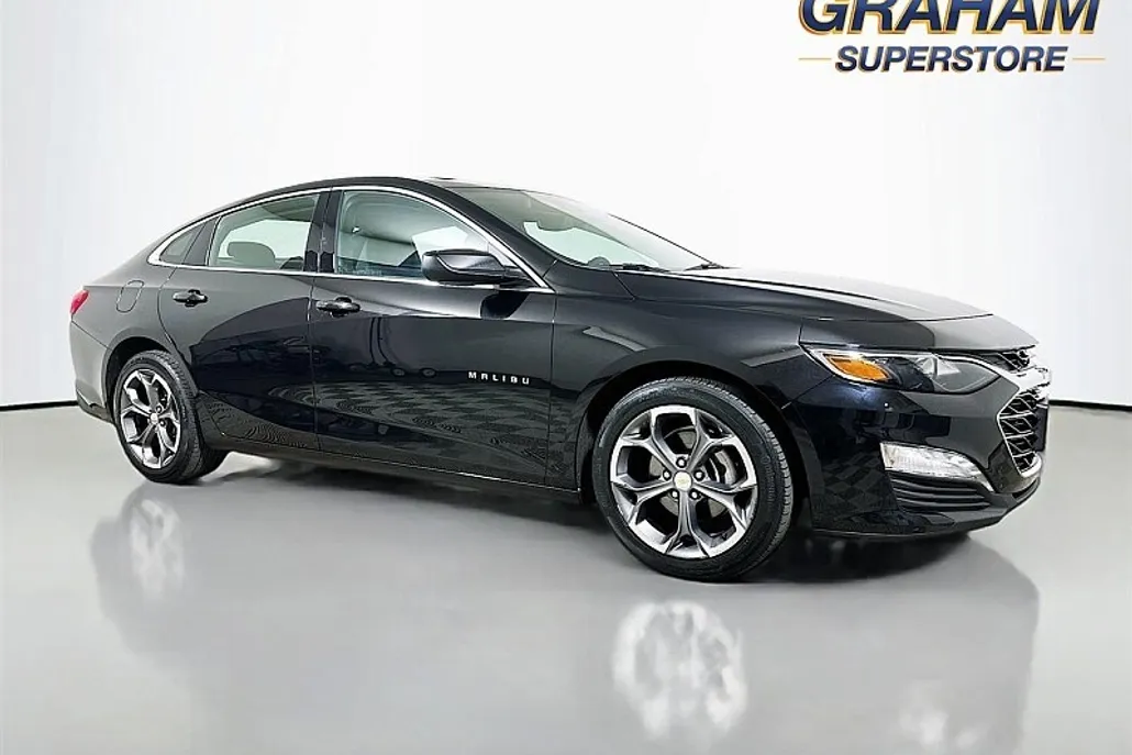 2024 Chevrolet Malibu 1LT photo 1