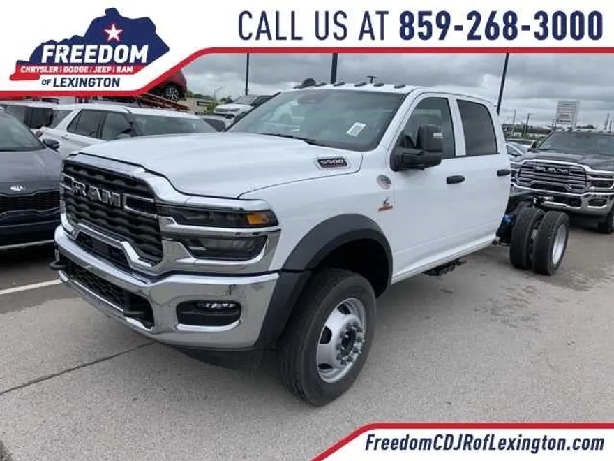 2025 Ram 5500 Tradesman photo 1