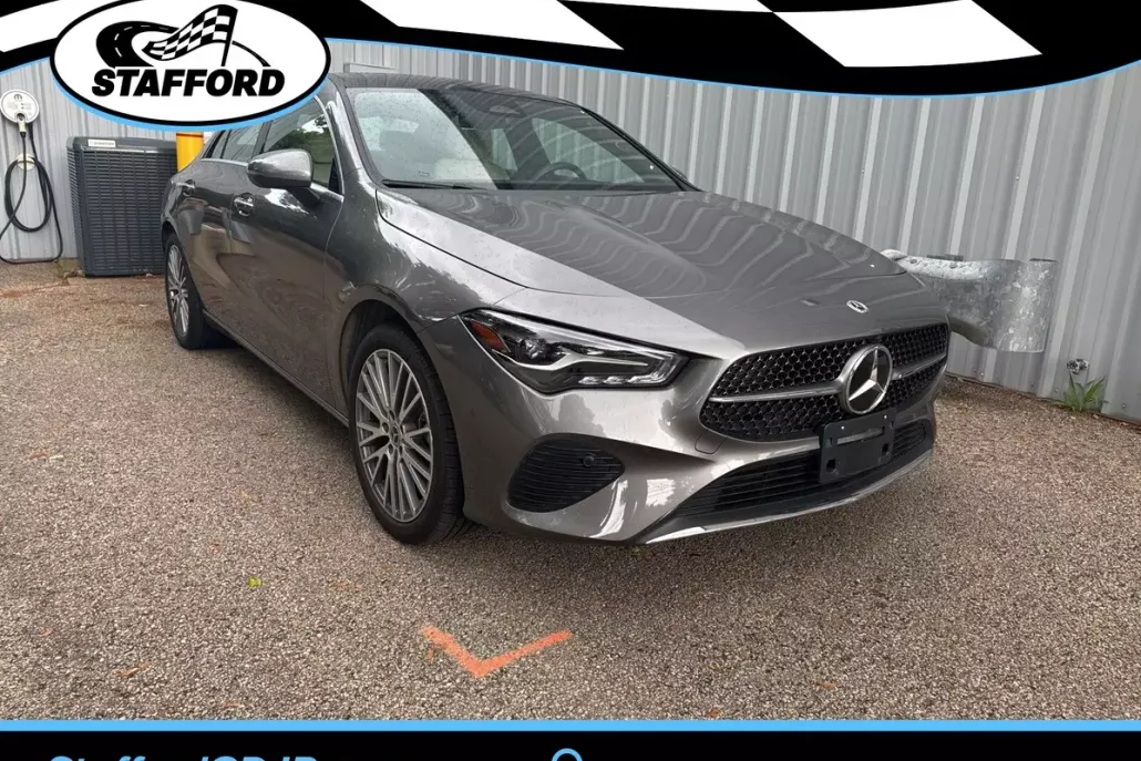 2024 Mercedes Benz CLA 250 photo 1