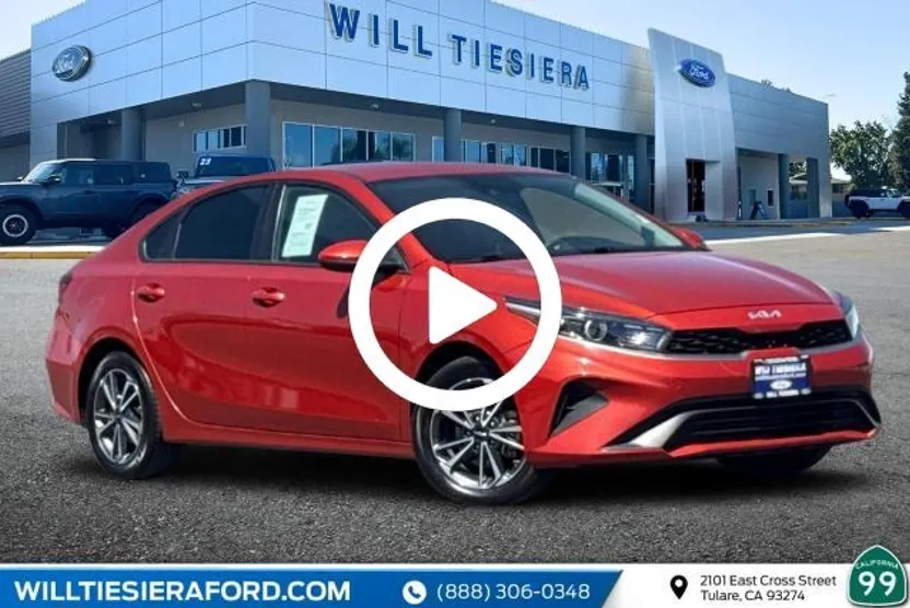 2022 Kia Forte LXS photo 1