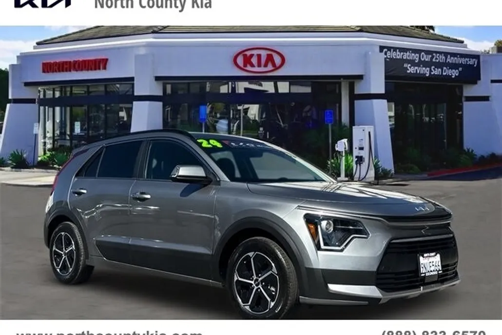 2024 Kia Niro EX photo 1