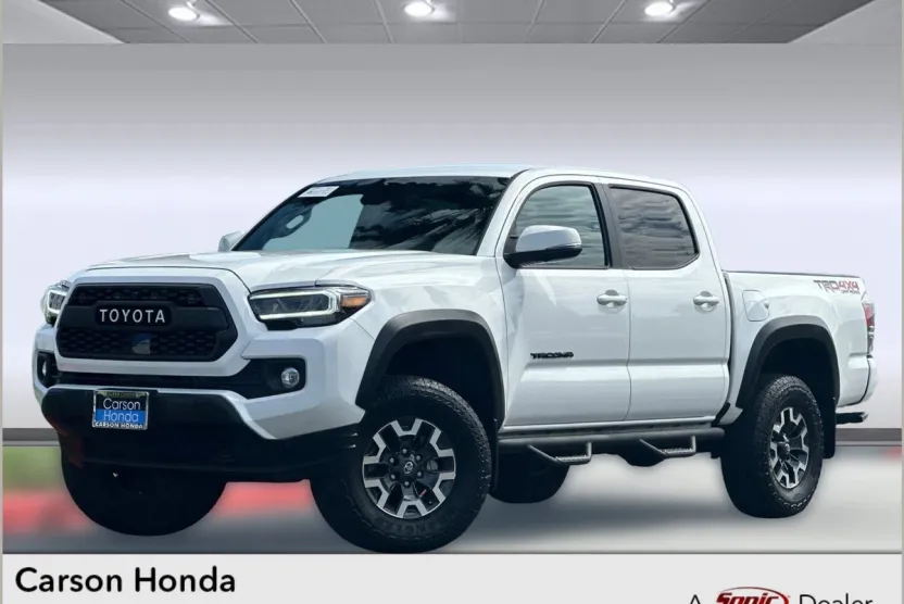2023 Toyota Tacoma TRD SR photo 1