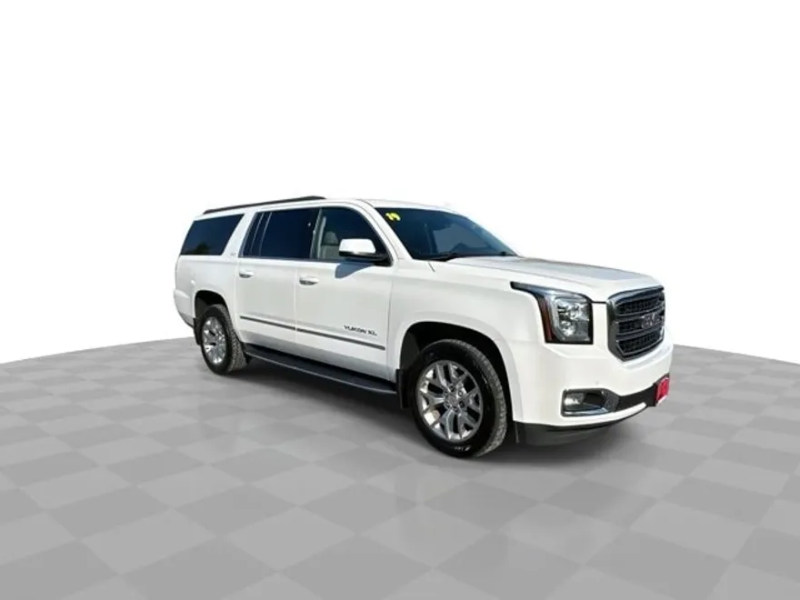 2019 Gmc Yukon XL SLT photo 1